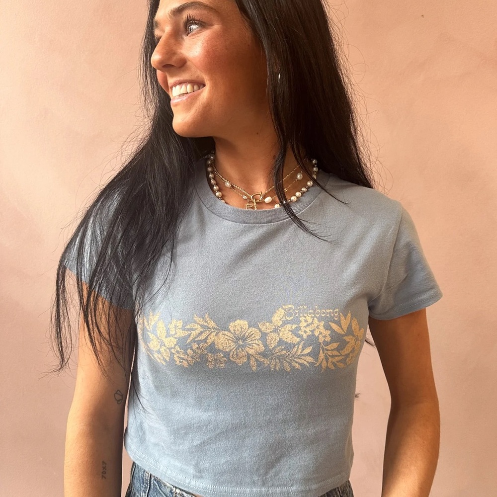 NWT Billabong Dusty Blue Tahiti Crop Tee Shirt